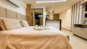 Classic Apartment - FM20 Cabo Branco Light III - By Almare (João Pessoa)