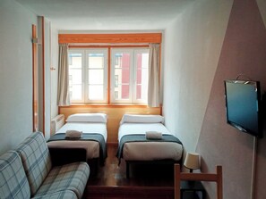 Room - Apartamentos Las Tuyas 3000 (Monachil)