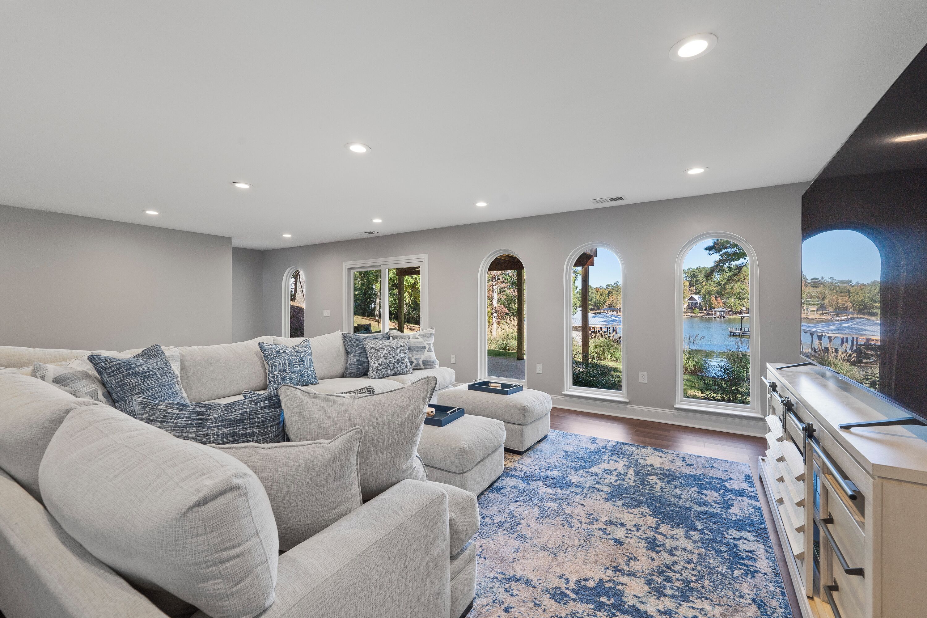 Serenity On Sinclair, Sleeps 11, Amazing Views, Kayaks, Beach Access + More! - Milledgeville, GA