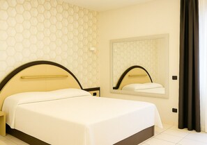 Desk, free WiFi - Sechi Hotel Milano (Milan)