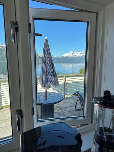 Cozy rooms, fjord views, and free vegan breakfast