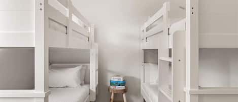 4 chambres, fer et planche à repasser, Wi-Fi, literie fournie