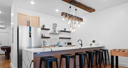 Pocono Summit Lodge | Game Room & Family Fun!