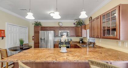 Space Coast Luxury Estate with Heated Infinity Pool, Hot Tub & Fitness Center