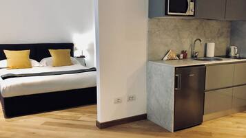 Comfort studio | Een strijkplank/strijkijzer, gratis wifi