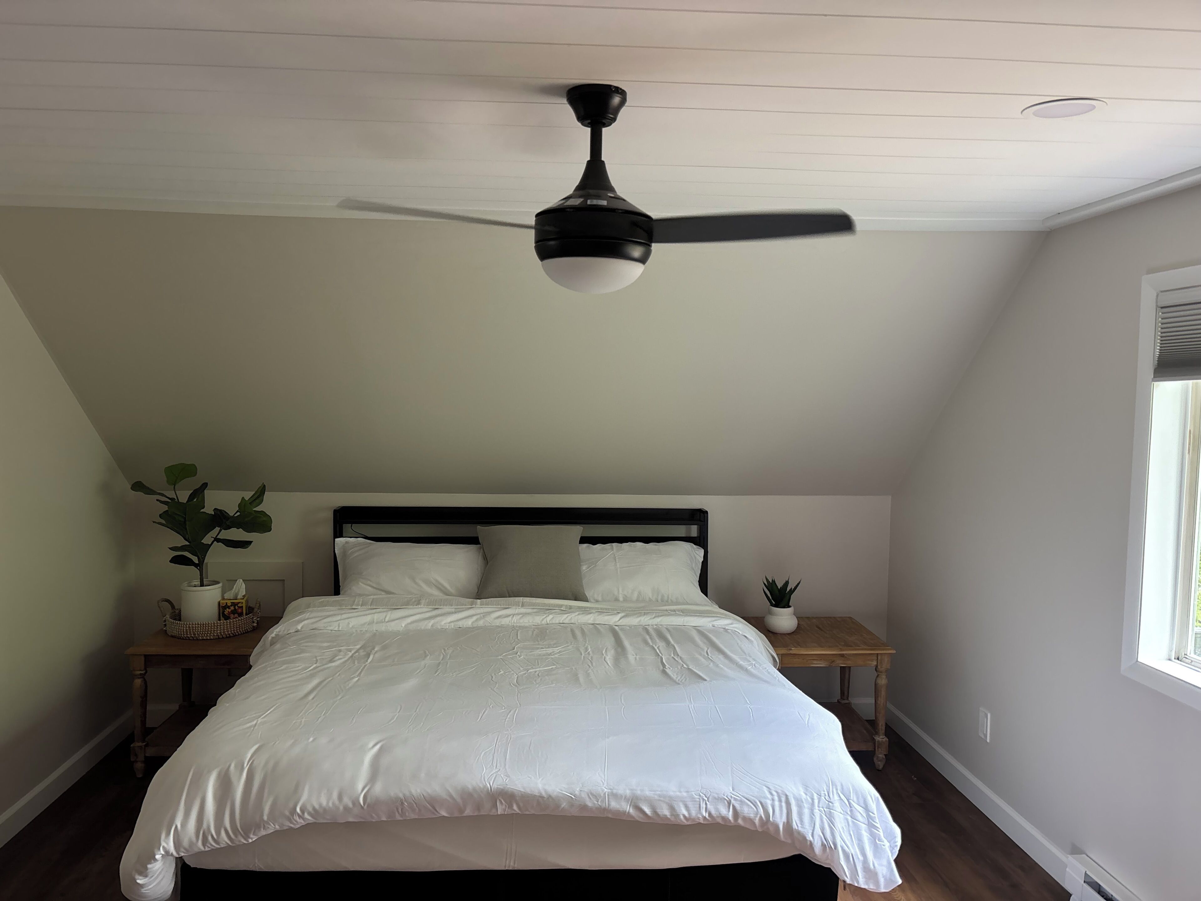 Dream Lakefront Chalet With 3 Bedrooms And Stunning Lake Leelanau Views - Míchigan