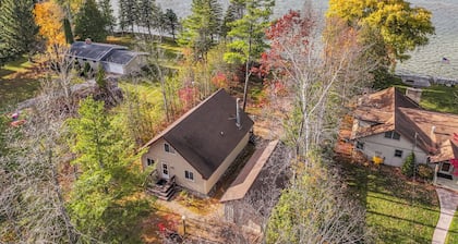 Dream Lakefront Chalet with 3 Bedrooms and Stunning Lake Leelanau Views
