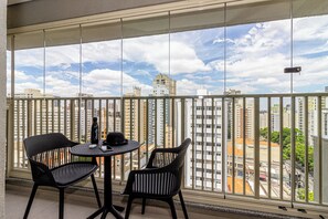1 Bedroom Double Apartment | Balcony - Charlie Nik Paradiso \ Soft Opening (São Paulo)