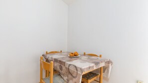 Dining - Apartman Seaside 067 by Villas Guide (Pula)