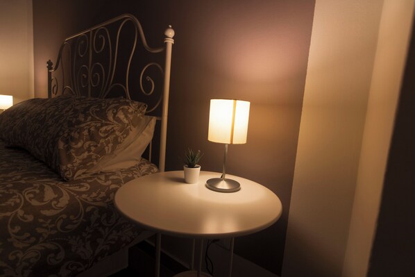 1 chambre, fer et planche à repasser, Wi-Fi gratuit, draps fournis