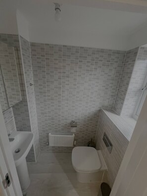 Dortoir Partagé, 1 chambre | Salle de bain