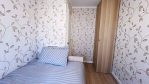 Gemeinsamer Schlafsaal, 1 Schlafzimmer