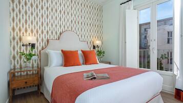 1 habitación, tabla de planchar con plancha, wifi gratis y ropa de cama