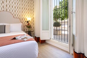 1 chambre, fer et planche à repasser, Wi-Fi gratuit, draps fournis