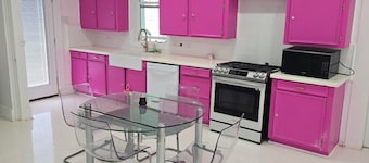 MaCherie Château an Amazing country house with AC in Jennings