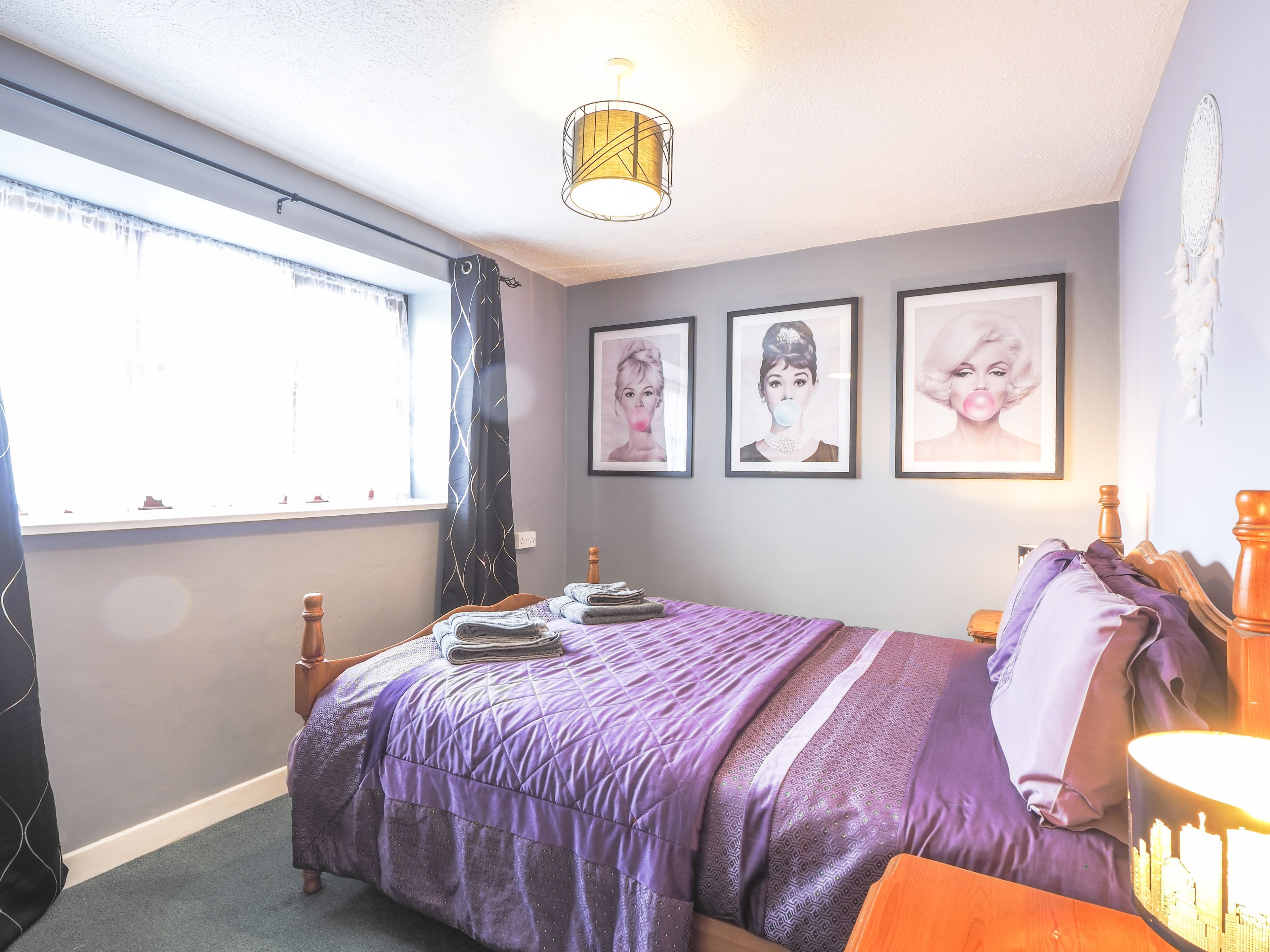 3 soverom, strykejern/-brett, reiseseng for barn og wi-fi (inkludert)