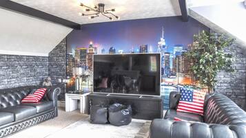 Smart-TV, Tischtennisplatte