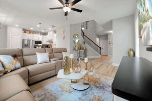 TV, fireplace, stereo - New Reunion Villa • Pools • Near Disney (Kissimmee)