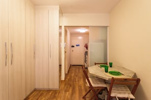 Studio | Blackout drapes, iron/ironing board, free WiFi - Diego Rivera 810 (São Paulo)