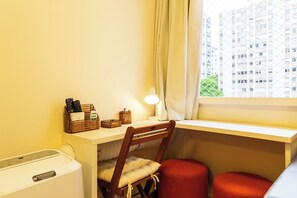 Blackout curtains, iron/ironing board, free WiFi - Diego Rivera 810 (São Paulo)