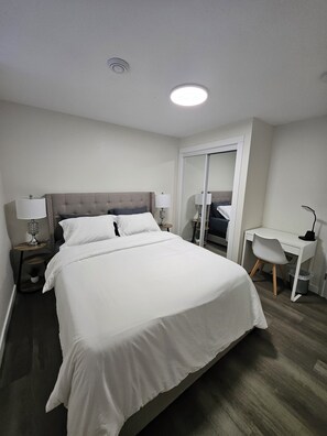 Fer et planche à repasser, Wi-Fi, draps fournis