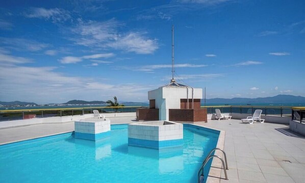 Basic Apartment | Pool - Apartments in Condominiums With Pool in Florianopolis - GVM (Florianópolis)