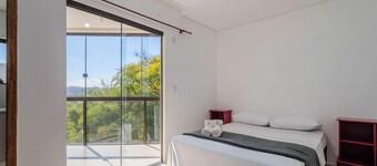 佛羅里亞諾波利斯附泳池公寓 GVM  