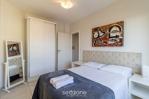 Apartamento básico | 2 quartos, Wi-Fi de cortesia