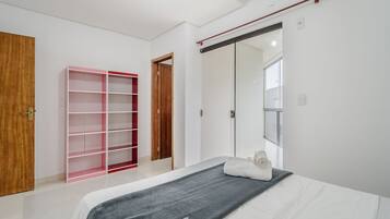 Eenvoudig appartement | 2 slaapkamers, gratis wifi