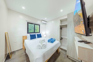 2 slaapkamers, een strijkplank/strijkijzer, gratis wifi, beddengoed