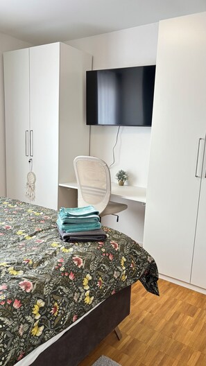 2 Schlafzimmer, Bügeleisen/Bügelbrett, WLAN, Bettwäsche