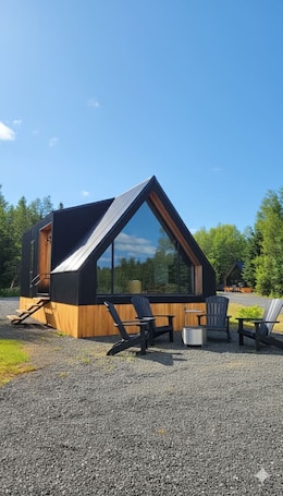 Terrace/patio. Coastal A-Frame | Near Schoodic Point, Acadia