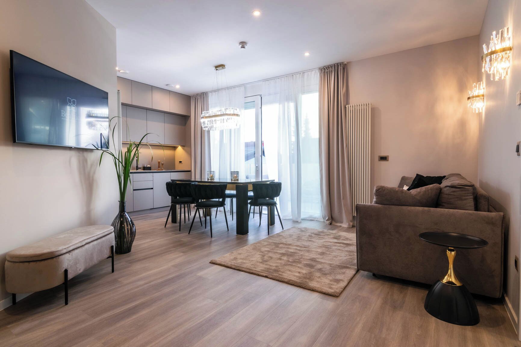 Cube - Deluxe Family Suite (First Floor)