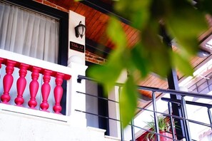 Junior Suite | Free WiFi - Vila 15 by Nam Nam (Tirana)