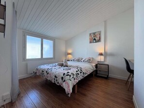 2 Schlafzimmer, Bügeleisen/Bügelbrett, Reisekinderbett, WLAN