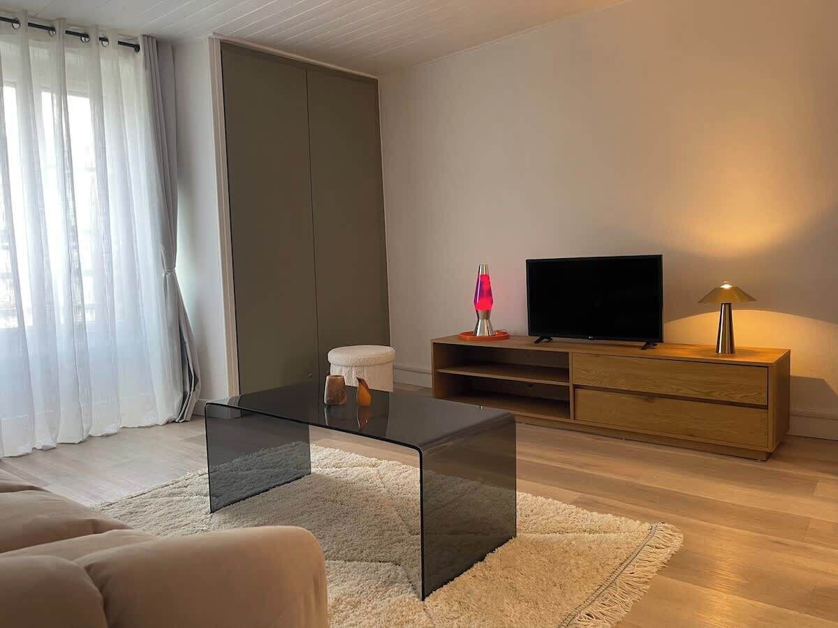 Fernseher
