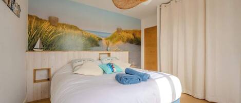 5 chambres, fer et planche à repasser, lit parapluie, Wi-Fi