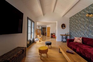 Televisie en een kantoor