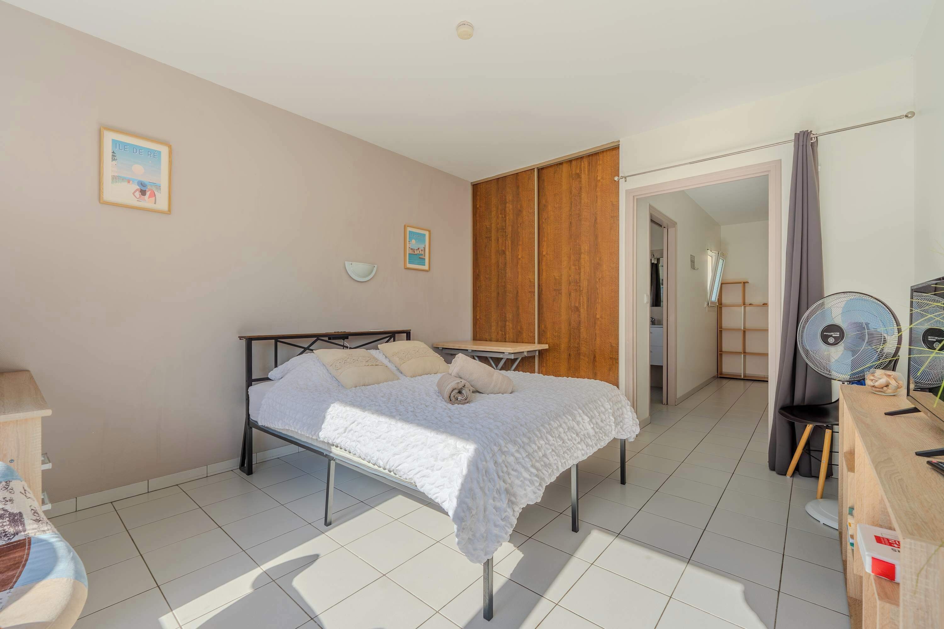 1 Schlafzimmer, Reisekinderbett, WLAN, Bettwäsche