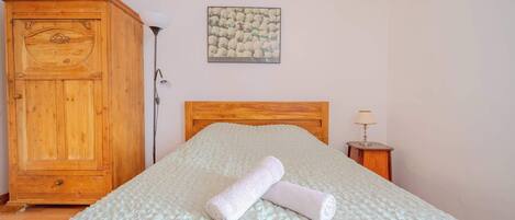 1 soverom og sengetøy