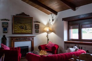 Deluxe Studio Suite, Garden View