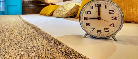 Deluxe Apartment, Courtyard View | Premium bedding, memory-foam beds, individually decorated