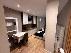 شقة إستديو كلاسيكية | مكتب وواي فاي مجانًا