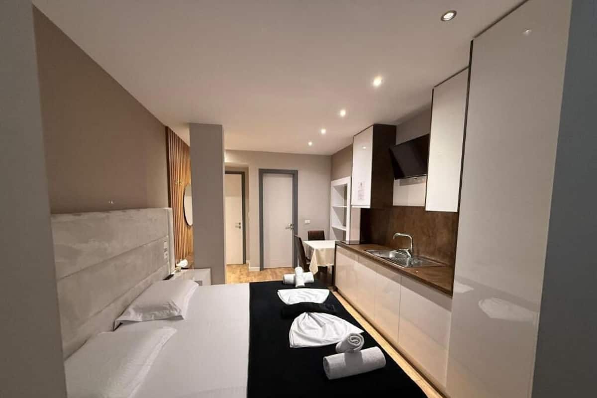 مكتب وواي فاي مجانًا