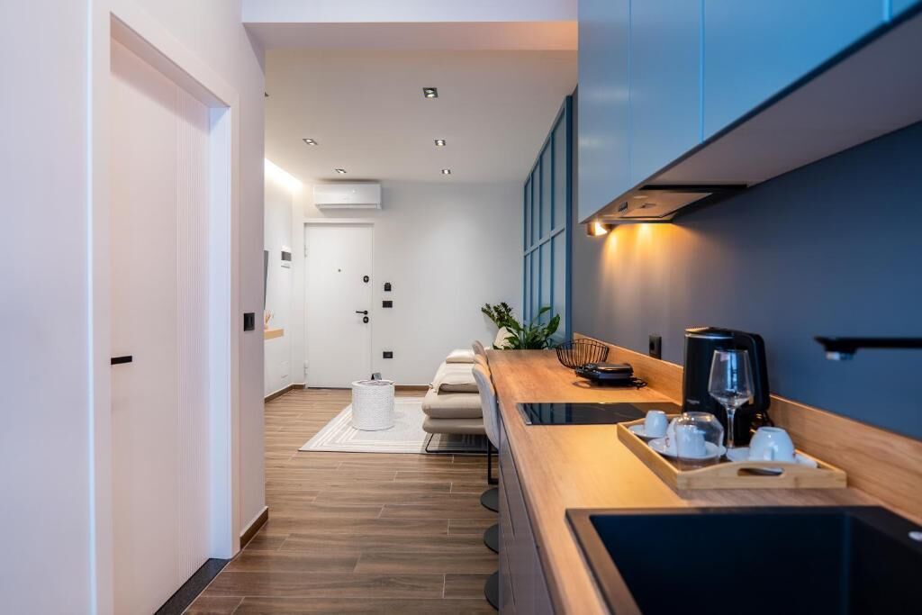 Căn hộ Royal | Bếp riêng