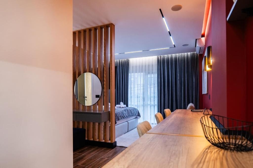 Camera Deluxe con letto matrimoniale o 2 letti singoli | Wi-Fi gratuito