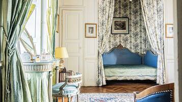 12 chambres, fer et planche Ă repasser, accĂšs Internet, draps fournis