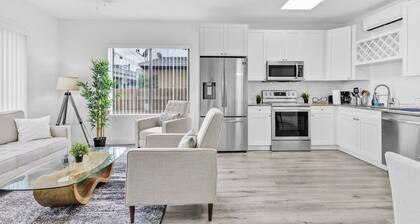 Bright Escape, Steps from Design District