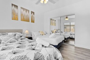 1 bedroom, iron/ironing board, travel cot, WiFi - Bright Escape, Steps from Design District (Miami)
