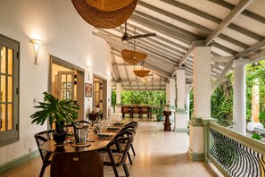 Terrace/patio - Hebron Gardens House  (Kandy)